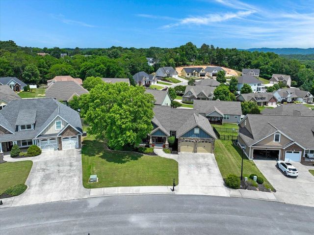 37 Bur Oak Drive, Ringgold, GA 30736