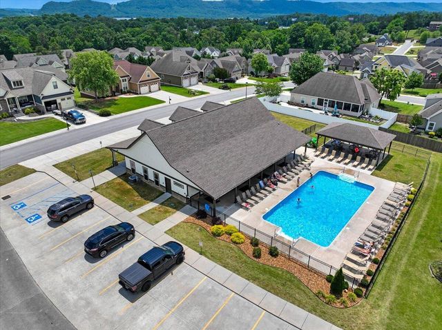 37 Bur Oak Drive, Ringgold, GA 30736