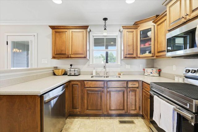 37 Bur Oak Drive, Ringgold, GA 30736