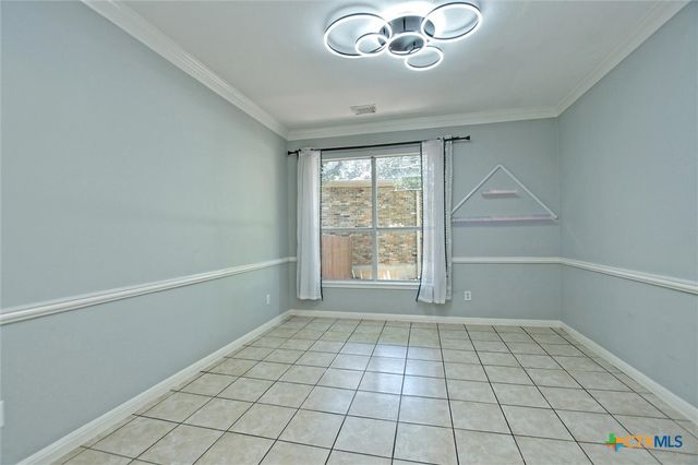 2203 Falkirk Drive, Round Rock, TX 78681