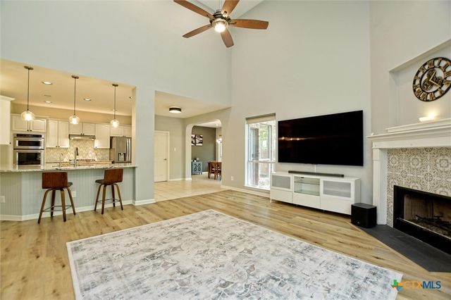 2203 Falkirk Drive, Round Rock, TX 78681