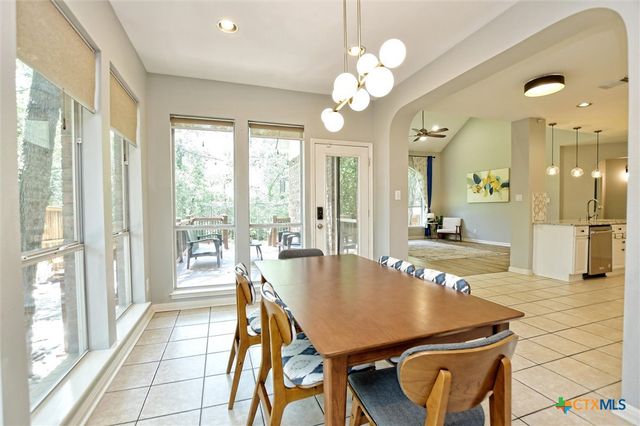 2203 Falkirk Drive, Round Rock, TX 78681