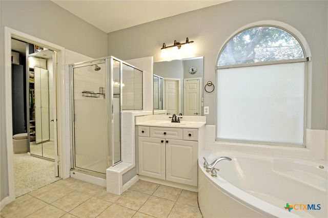 2203 Falkirk Drive, Round Rock, TX 78681