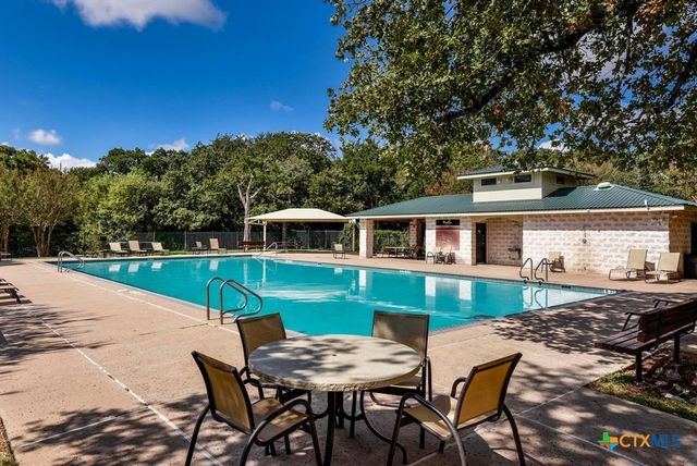 2203 Falkirk Drive, Round Rock, TX 78681