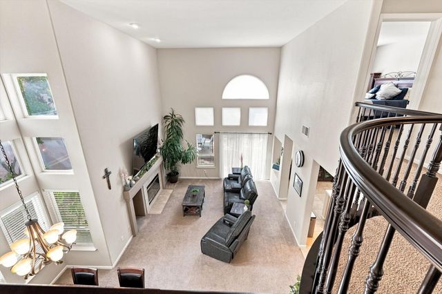 2810 Isle St, Rocklin, CA 95765