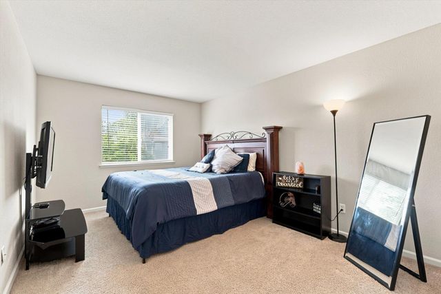 2810 Isle St, Rocklin, CA 95765