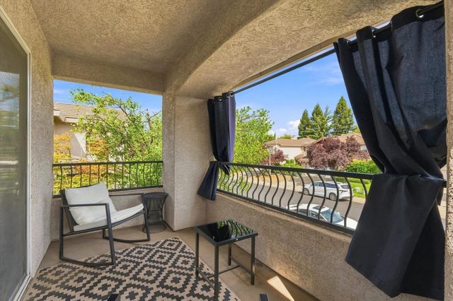 2810 Isle St, Rocklin, CA 95765