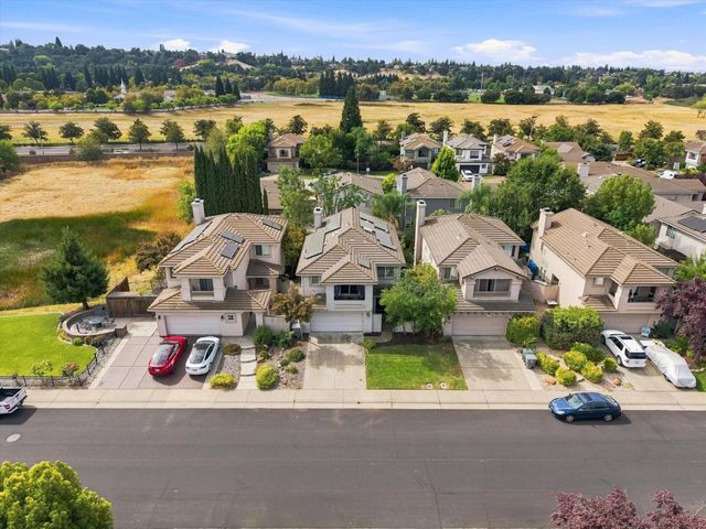 2810 Isle St, Rocklin, CA 95765