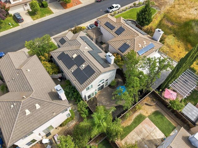 2810 Isle St, Rocklin, CA 95765