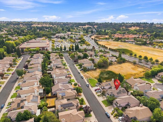 2810 Isle St, Rocklin, CA 95765