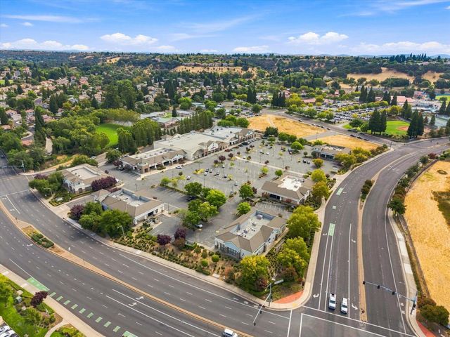 2810 Isle St, Rocklin, CA 95765