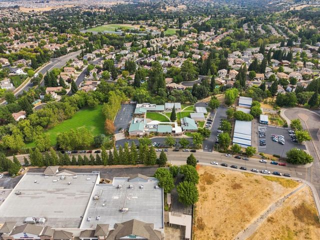 2810 Isle St, Rocklin, CA 95765