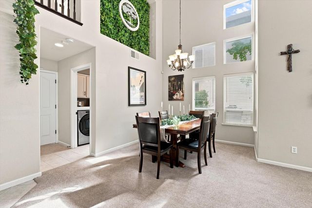2810 Isle St, Rocklin, CA 95765