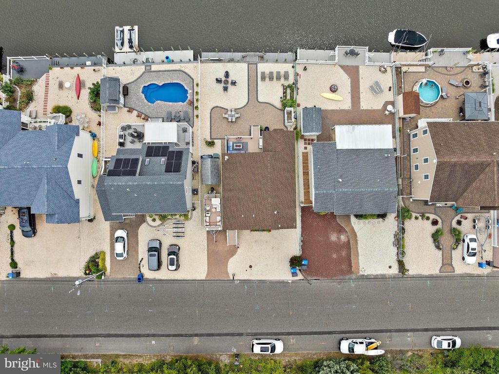 975 BEACH HAVEN WEST BLVD, Manahawkin, NJ 08050