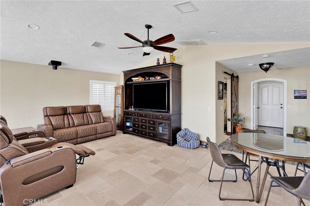 18550 Eucalyptus, Hesperia, CA 92345