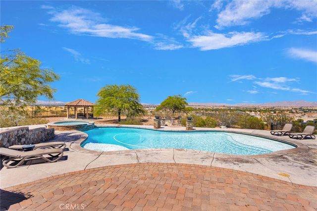 18550 Eucalyptus, Hesperia, CA 92345