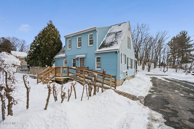 7 Westlane Road, Brunswick, NY 12180