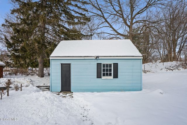 7 Westlane Road, Brunswick, NY 12180