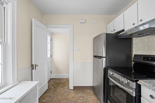 7 Westlane Road, Brunswick, NY 12180