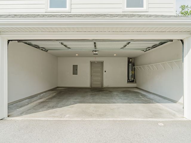 3410 SW Vel Mews, Bentonville, AR 72713