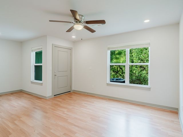 3410 SW Vel Mews, Bentonville, AR 72713