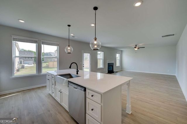 179 Dalston Cove, Stockbridge, GA 30281