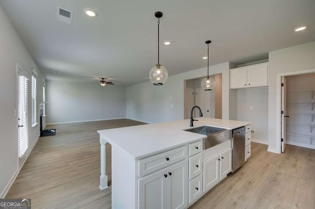 179 Dalston Cove, Stockbridge, GA 30281