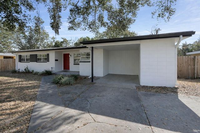 5202 LAKE HOWELL ROAD, Winter Park, FL 32792