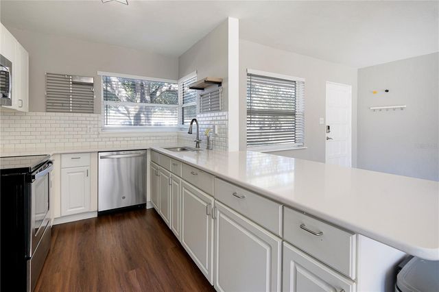 5202 LAKE HOWELL ROAD, Winter Park, FL 32792