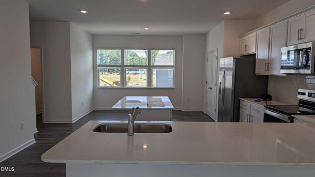 703 Grafton Frst Lane, Fuquay Varina, NC 27526