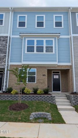 703 Grafton Frst Lane, Fuquay Varina, NC 27526