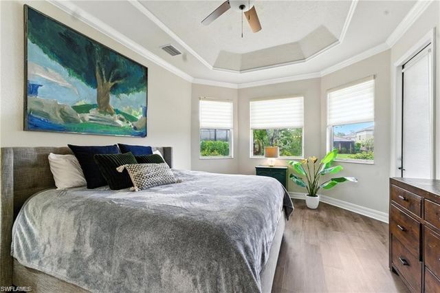 6899 Del Mar TER, Naples, FL 34105