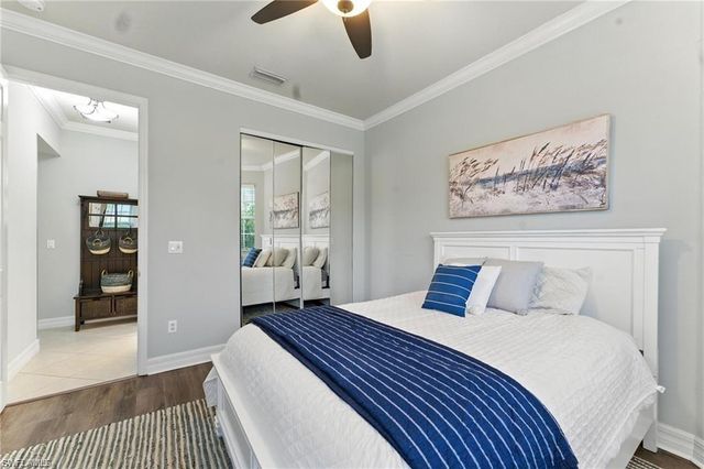 6899 Del Mar TER, Naples, FL 34105