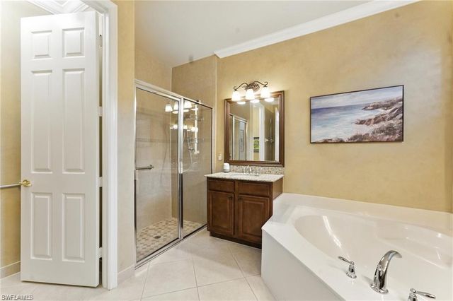 6899 Del Mar TER, Naples, FL 34105