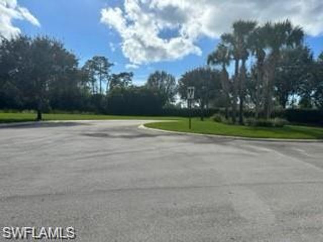 6899 Del Mar TER, Naples, FL 34105