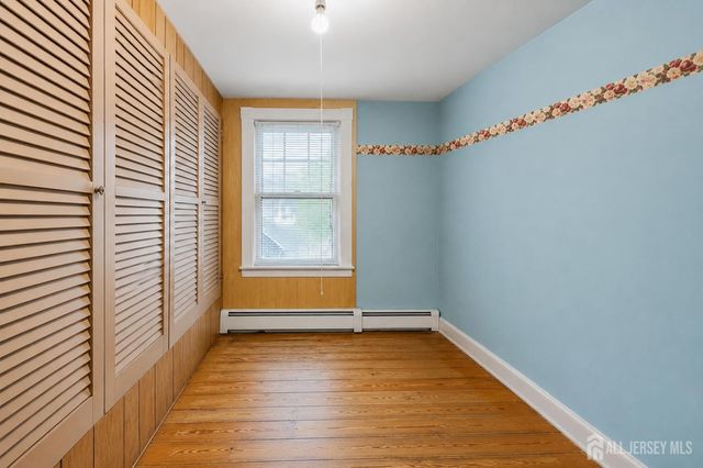 44 John Street, Helmetta, NJ 08828
