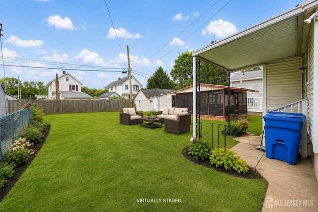 44 John Street, Helmetta, NJ 08828