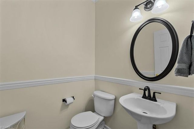 2729 Red Run Court, High Point, NC 27265