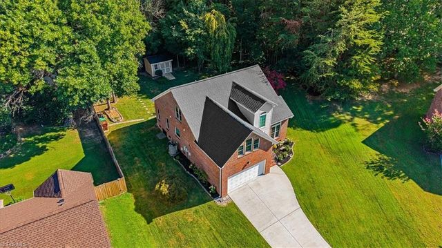 2729 Red Run Court, High Point, NC 27265