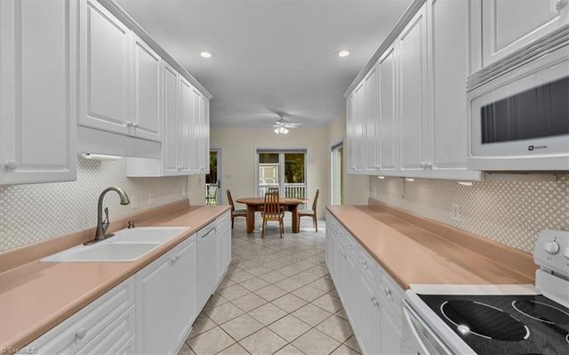 2729 Red Run Court, High Point, NC 27265