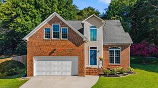 2729 Red Run Court, High Point, NC 27265