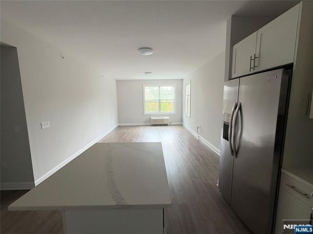 40 Park Avenue 307, Park Ridge, NJ 07656