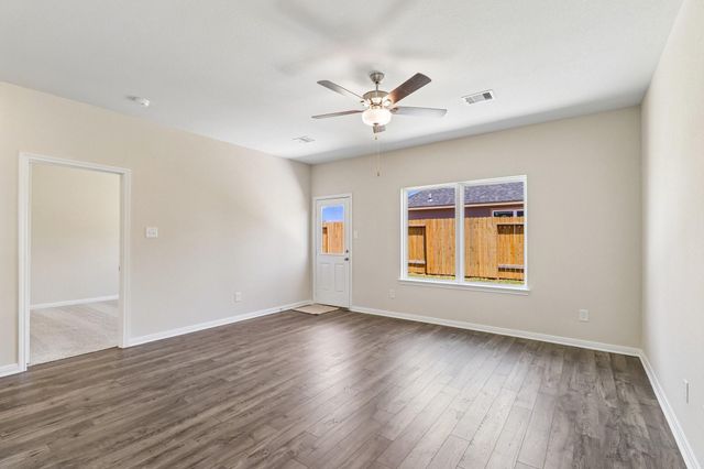 5910 Peony Place, Magnolia, TX 77354