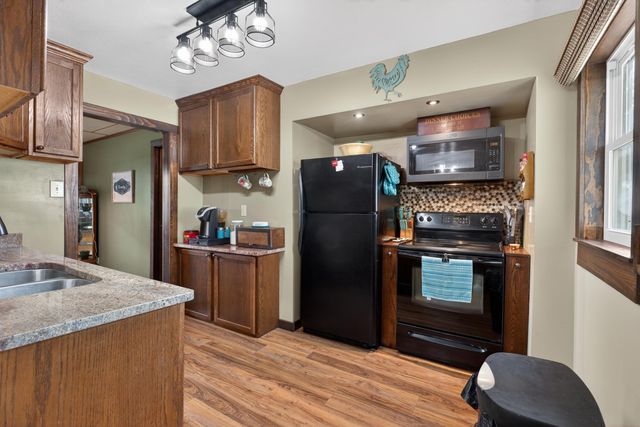 1705 Michigan Drive, Evansdale, IA 50707