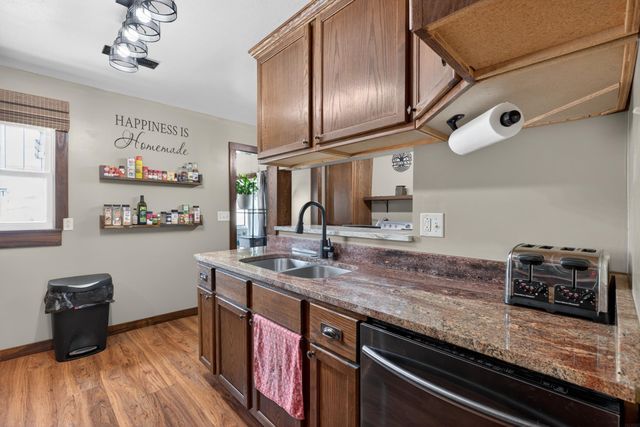 1705 Michigan Drive, Evansdale, IA 50707