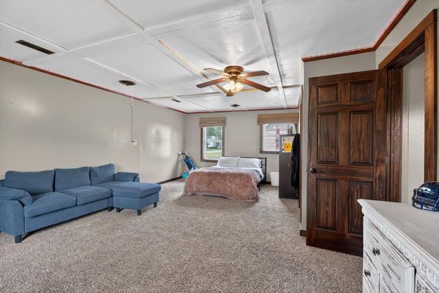 1705 Michigan Drive, Evansdale, IA 50707