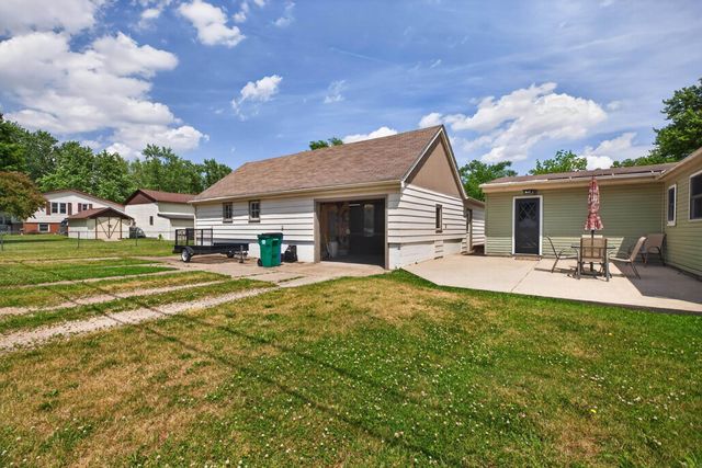 1705 Michigan Drive, Evansdale, IA 50707