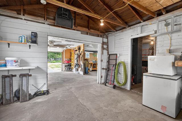 1705 Michigan Drive, Evansdale, IA 50707