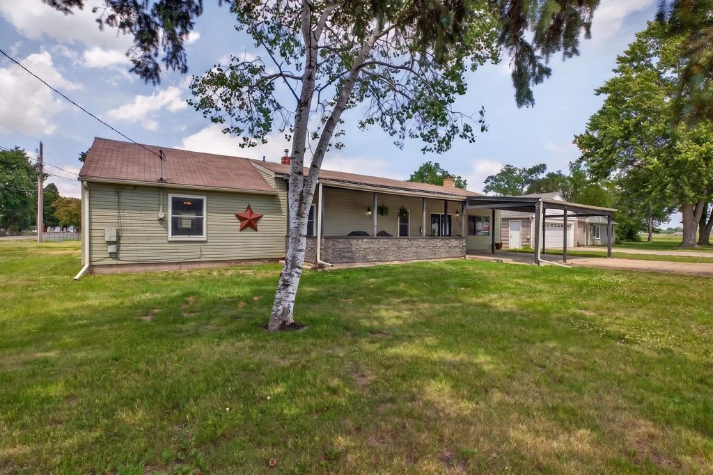1705 Michigan Drive, Evansdale, IA 50707