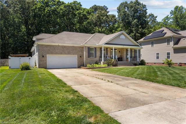 2718 Gum RD, Chesapeake, VA 23321